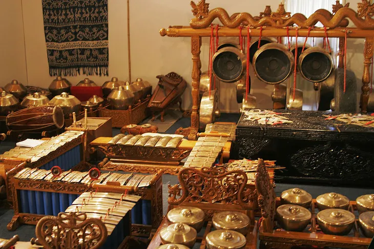 Alat musik Gamelan Kyai Gedong